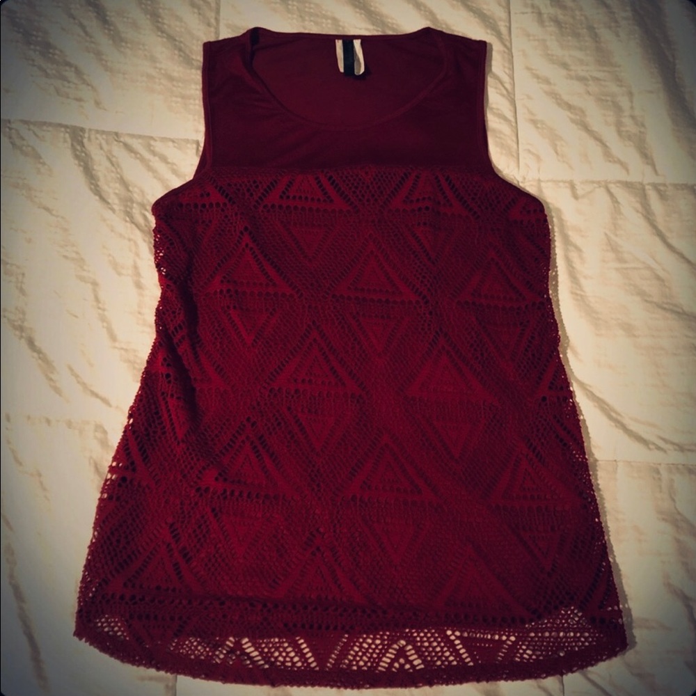 Sleeveless Maroon Top